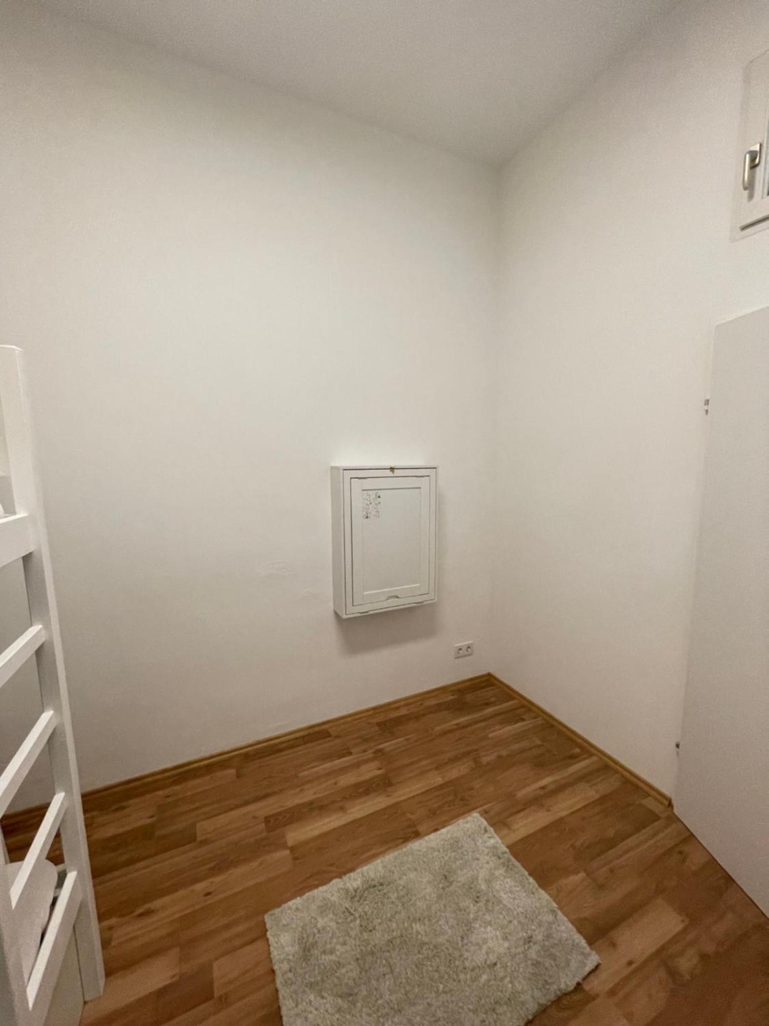 Central Mini Apartment Rhg 1 เวียนนา ภายนอก รูปภาพ