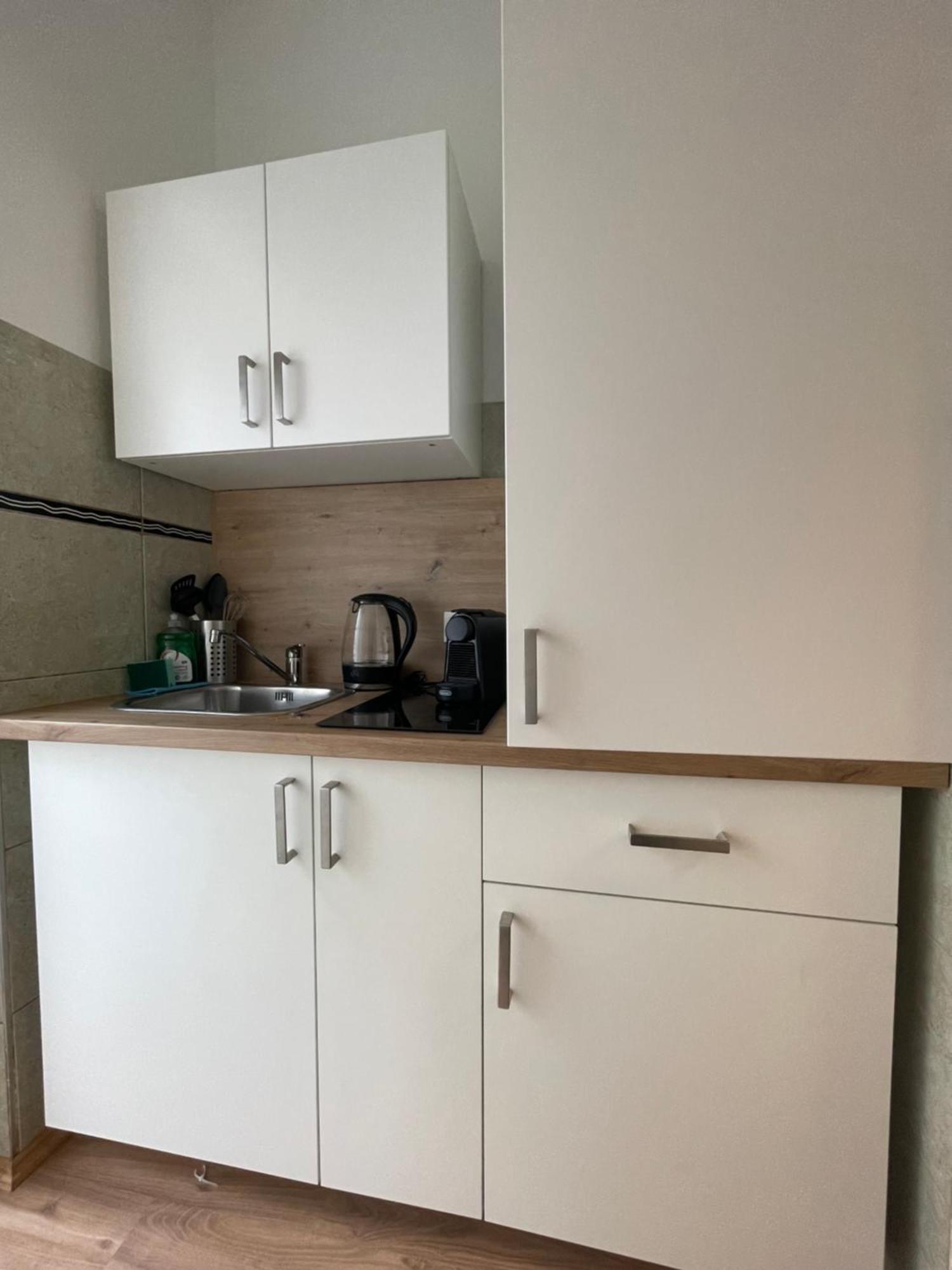 Central Mini Apartment Rhg 1 เวียนนา ภายนอก รูปภาพ