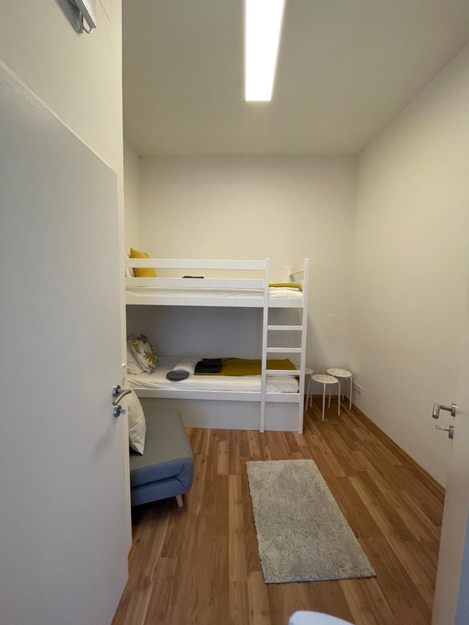Central Mini Apartment Rhg 1 เวียนนา ภายนอก รูปภาพ